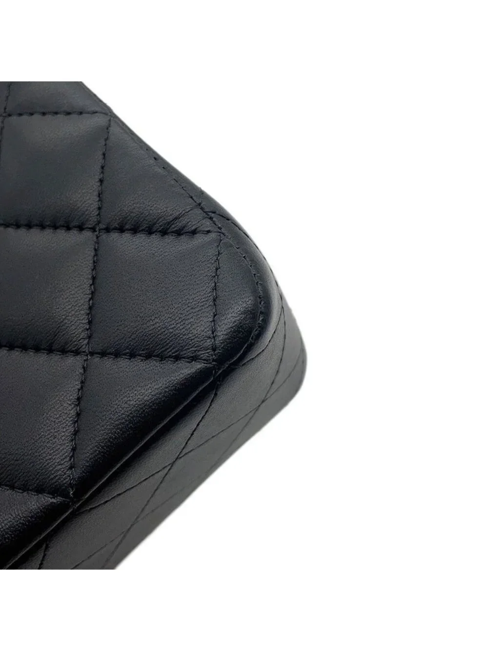 Chanel Chain Shoulder Bag Quilted 25 CC Logo Icon Charm Lambskin Double Black